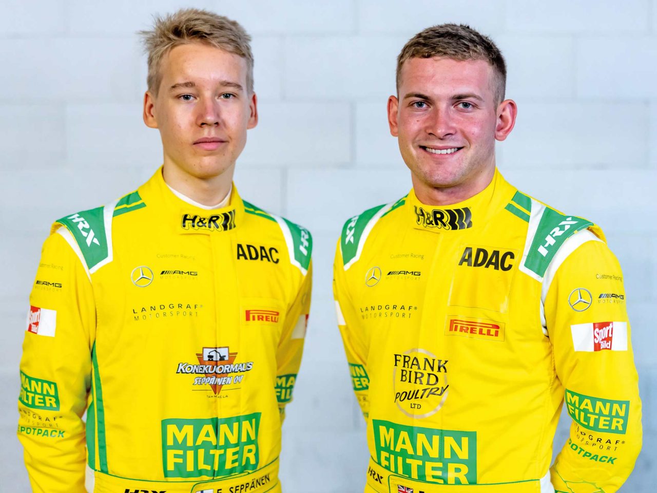 The MANN-FILTER Junior Mamba drivers Frank Bird and Elias Seppänen in yellow racing suits