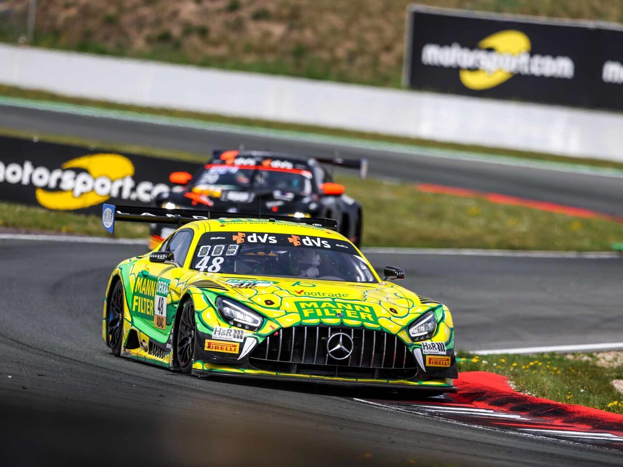 MANN-FILTER Mamba bei den ADAC GT Masters in Oschersleben 