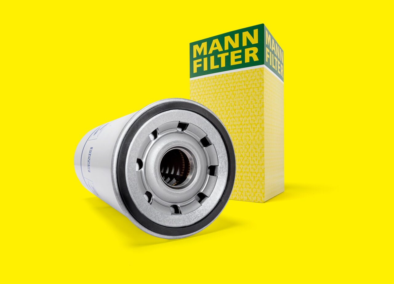 Filter for commercial vehicles compatible with synthetic fuels