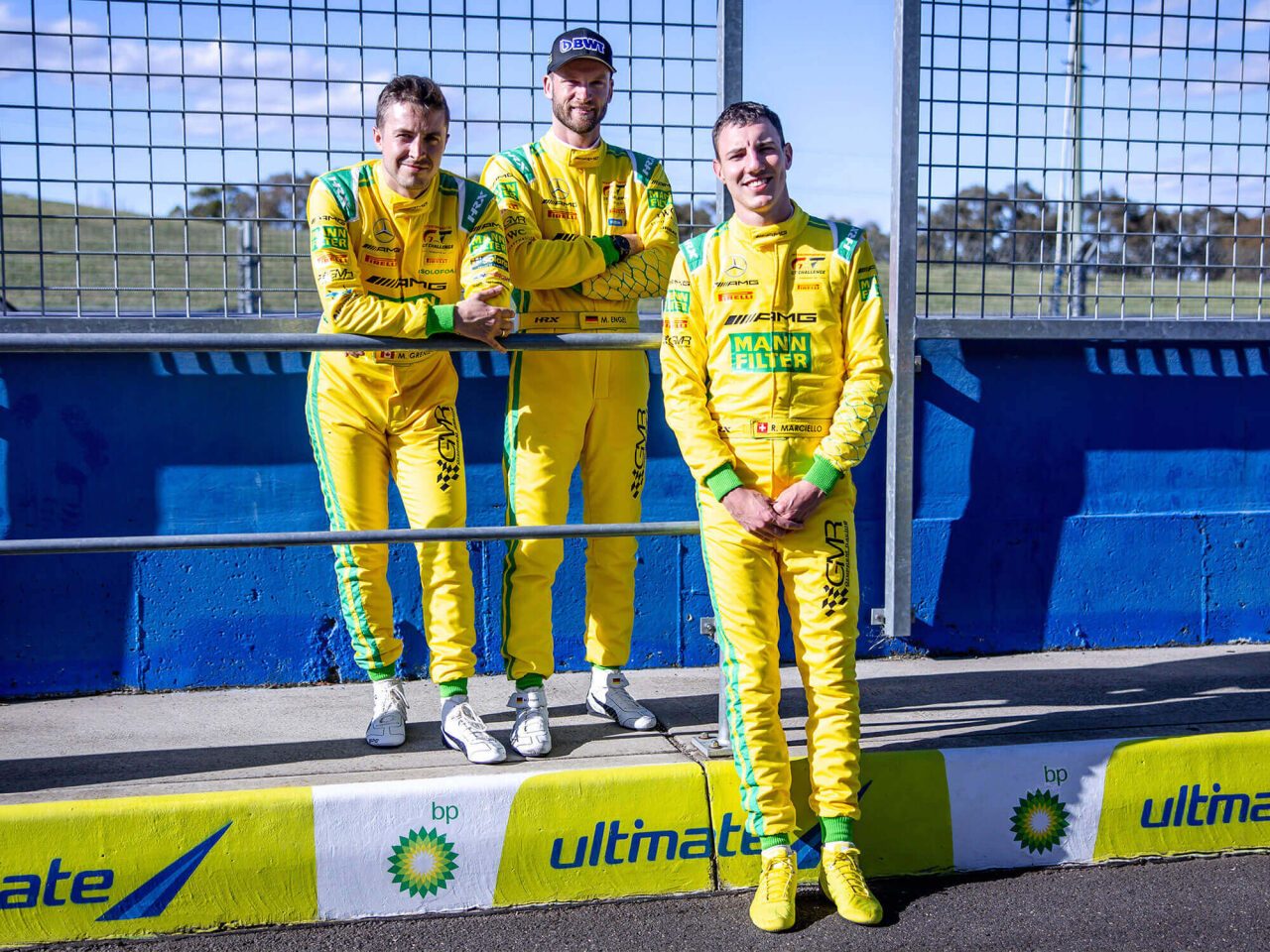 I piloti del Mamba Team Grenier/Engel/Marciello (da sinistra) MANN-FILTER raccoglie la sfida alla 9 Ore di Kyalami