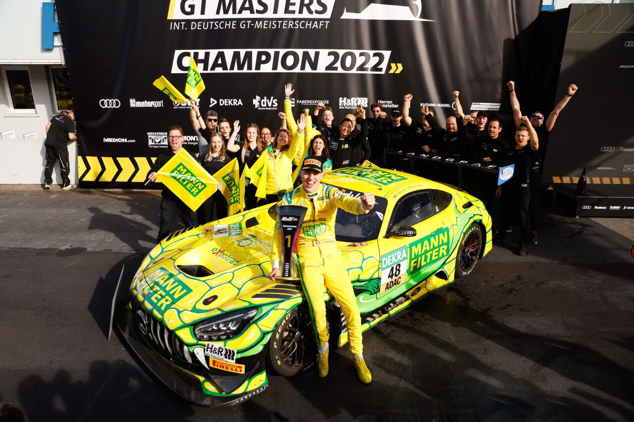 MANN-FILTER Mamba on the grid at 24h race Nürburgring