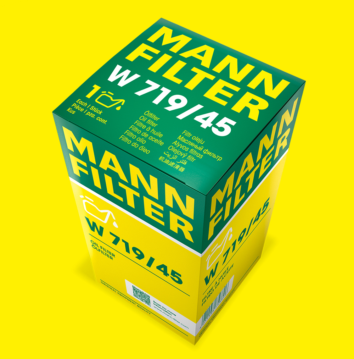 View of an example of the new MANN-FILTER packaging: view of the new lid design